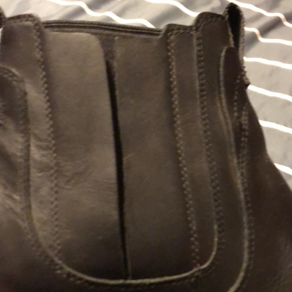 Timberland Chelsea boots. - Picture 5 of 5